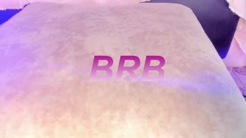 Snapshot of sweet_skiinny chatting on 03/12/25, 03:40 Adeline online show from 03/12/25, 03:40