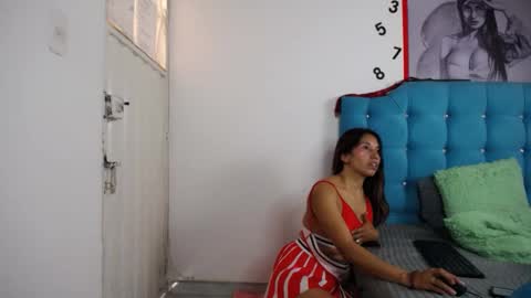 Adriana online show from 09/29/25, 02:00