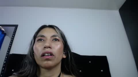 Snapshot of sweet_skylove_ chatting on 07/11/26, 01:47 Adriana online show from 07/11/26, 01:47