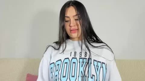 sweet_sophie_7 online show from 01/24/25, 04:06