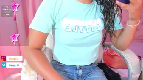 Snapshot of sweet_starxx chatting on 09/14/25, 04:50 Yeileen online show from 09/14/25, 04:50