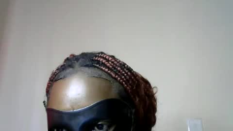 sweet_strawberina online show from 04/09/26, 09:04