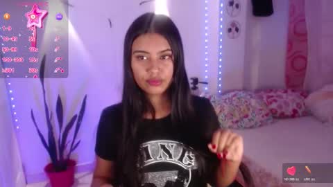 susy 222 online show from 12/15/25, 01:43