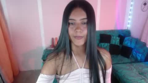 Snapshot of sweet_susy999 chatting on 07/16/26, 01:06 susy 222 online show from 07/16/26, 01:06