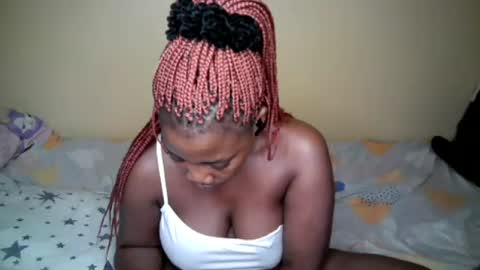 Snapshot of sweet_talia20 chatting on 07/10/26, 01:10 sweet_talia20 online show from 07/10/26, 01:10