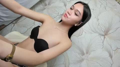 Snapshot of sweet_tatiana28 chatting on 01/17/26, 12:15 sweet_tatiana28 online show from 01/17/26, 12:15