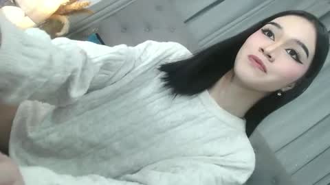 Snapshot of sweet_tatiana28 chatting on 05/17/26, 04:36 sweet_tatiana28 online show from 05/17/26, 04:36