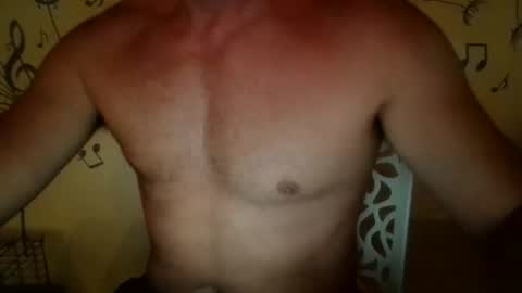 Snapshot of sweet_travelbook chatting on 10/16/25, 10:55 sweet_travelbook online show from 10/16/25, 10:55