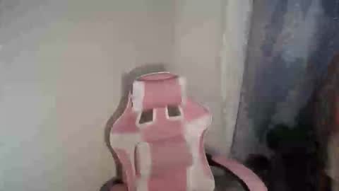 Trisha online show from 12/19/25, 08:49