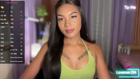 Snapshot of sweet_trishaxx chatting on 06/16/26, 02:52 Trisha online show from 06/16/26, 02:52