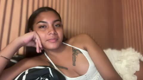 Snapshot of sweet_trishaxx chatting on 07/26/26, 02:35 Trisha online show from 07/26/26, 02:35