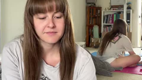 Heidi Brenner - Please check bio for schedule  FAQ online show from 04/06/26, 07:15