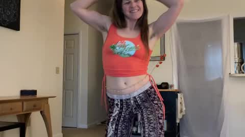 Heidi Brenner - Please check bio for schedule  FAQ online show from 05/07/26, 11:15