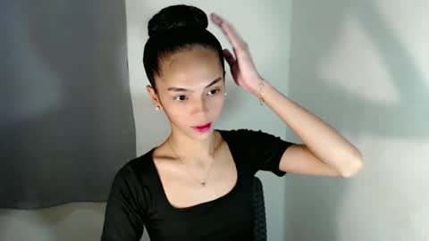 sweet_tyla online show from 11/05/25, 10:04