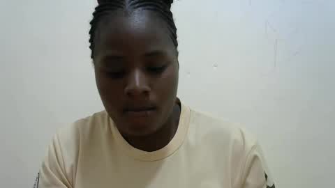 sweet_veebouset online show from 03/23/26, 06:12