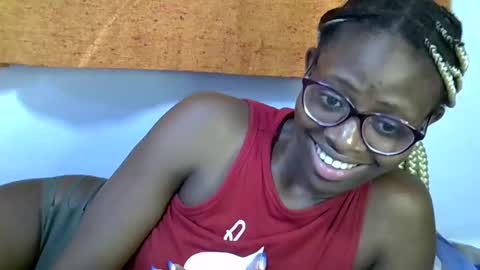sweet_zarah online show from 02/22/26, 02:15