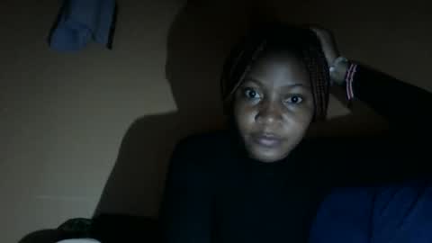 Snapshot of sweet_zella chatting on 10/26/25, 10:04 zellate online show from 10/26/25, 10:04