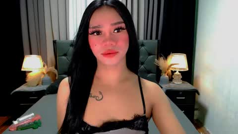bea takashi  online show from 05/24/26, 11:26