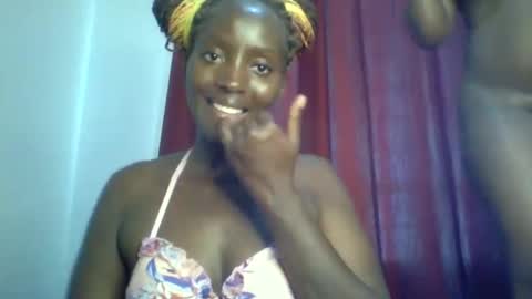 Snapshot of sweet_zuri3 chatting on 03/03/25, 09:44 zuri online show from 03/03/25, 09:44