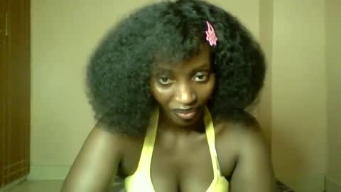 Snapshot of sweet_zuri3 chatting on 09/25/25, 04:21 zuri online show from 09/25/25, 04:21