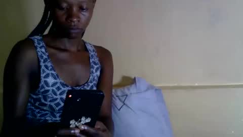 LIANAH online show from 01/26/25, 07:20