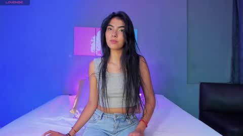 Snapshot of sweetaliss26 chatting on 02/04/26, 10:15 Aliss online show from 02/04/26, 10:15