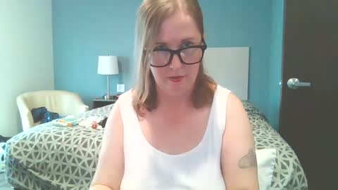 Snapshot of sweetandnaughty123 chatting on 10/07/25, 08:39 sweetandnaughty123 online show from 10/07/25, 08:39