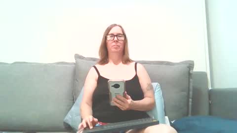 sweetandnaughty123 online show from 04/13/26, 10:26