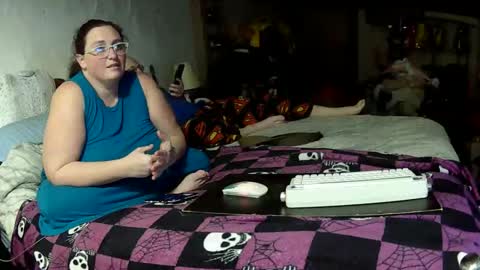 DJ  M 489 Babygirl  F 37 online show from 02/07/26, 04:05