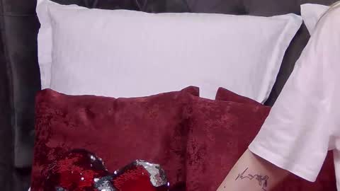 Anisia online show from 03/11/26, 07:36