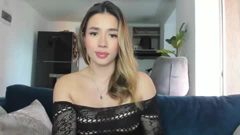 Camila online show from 02/22/25, 01:02