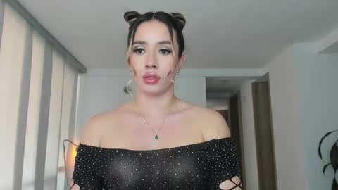 Camila online show from 03/05/25, 03:51