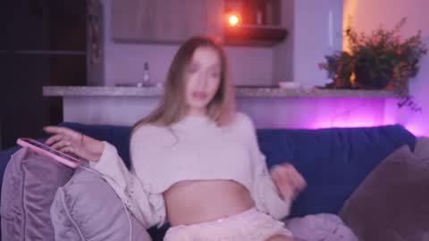 Camila online show from 11/05/25, 08:42