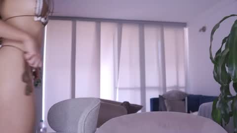 Snapshot of sweetann08 chatting on 06/20/26, 06:54 Camila online show from 06/20/26, 06:54