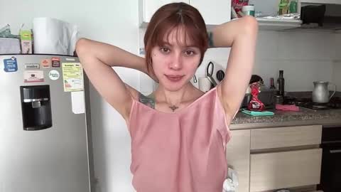 SweetAura0 0  online show from 02/25/26, 03:32