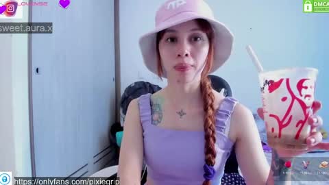 SweetAura0 0  online show from 04/28/26, 05:40