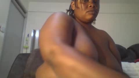 sweetbaby46 online show from 10/29/25, 09:55