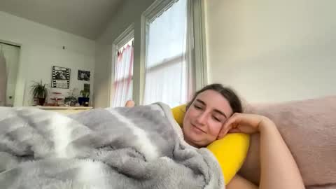 sweetbbceleste670610 online show from 12/04/25, 12:20