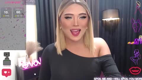 Snapshot of sweetbella118 chatting on 02/05/25, 05:31 bella online show from 02/05/25, 05:31