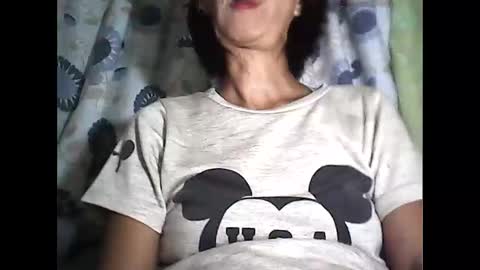 Snapshot of sweetbella24 chatting on 11/14/25, 01:10 im anne online show from 11/14/25, 01:10