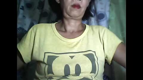 Snapshot of sweetbella24 chatting on 02/02/26, 01:21 im anne online show from 02/02/26, 01:21