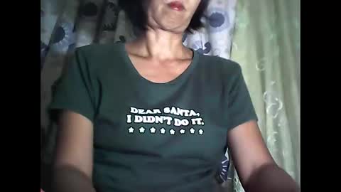 Snapshot of sweetbella24 chatting on 02/08/26, 12:30 im anne online show from 02/08/26, 12:30