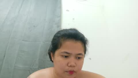 Snapshot of sweetbigtits_maria chatting on 04/18/26, 07:58 sweetbigtits_maria online show from 04/18/26, 07:58