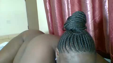 Snapshot of sweetblacklady chatting on 12/30/24, 03:58 MELVIN online show from 12/30/24, 03:58