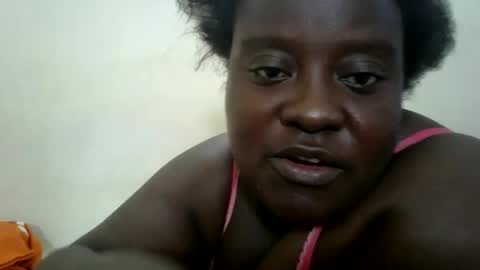 Snapshot of sweetblacklady chatting on 01/01/25, 08:02 MELVIN online show from 01/01/25, 08:02