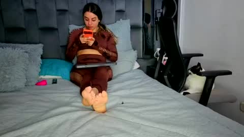 sweetblonde111 online show from 07/05/26, 04:19