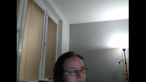 Snapshot of sweetboobs85h chatting on 05/05/26, 08:50 Sweetboobs85h online show from 05/05/26, 08:50