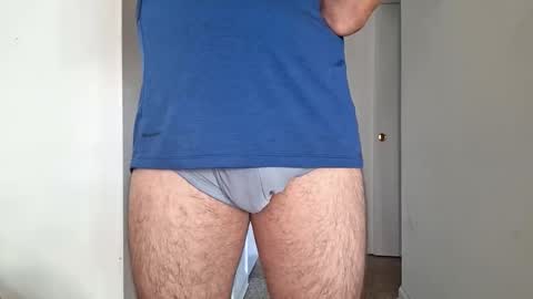 Snapshot of sweetboy842 chatting on 09/19/25, 02:18 sweetboy842 online show from 09/19/25, 02:18