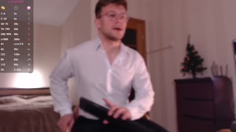 Snapshot of sweetbubble1 chatting on 01/05/25, 07:07 Alex online show from 01/05/25, 07:07