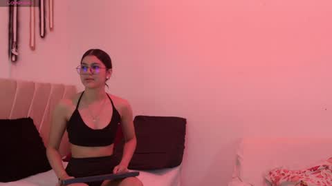 sweetbutspicy online show from 05/02/26, 12:21